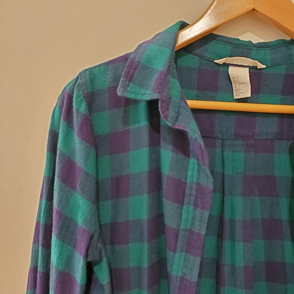 BNWOT H&M divided green plaid checker button down shirt size 4 small - Picture 3 of 6
